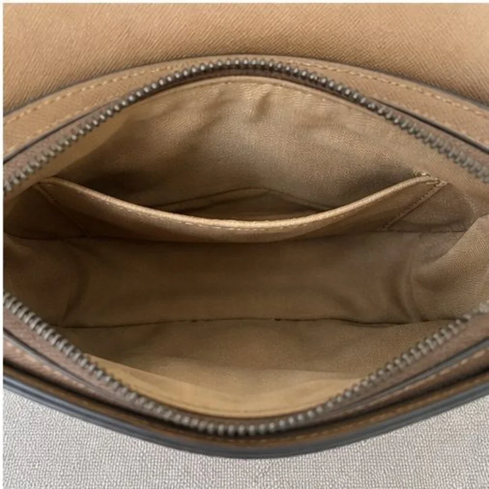 Yves Saint Laurent Niki Medium Black Leather Shoulder Bag